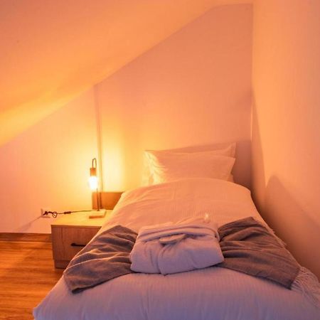 Hotel Dona Bergisch Gladbach Ngoại thất bức ảnh