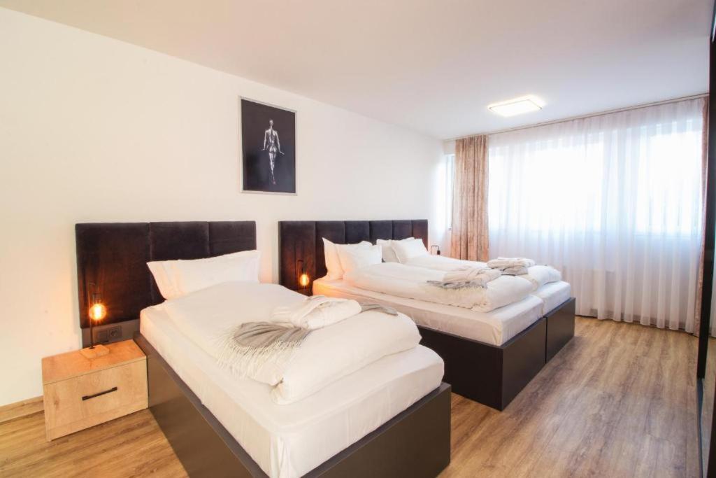 Hotel Dona Bergisch Gladbach Ngoại thất bức ảnh