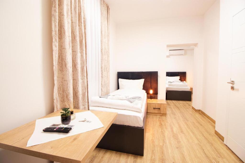 Hotel Dona Bergisch Gladbach Ngoại thất bức ảnh